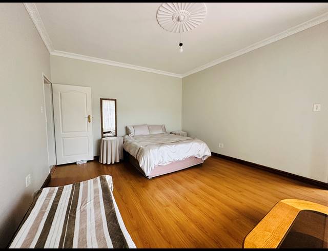 4 BEDROOM HOUSE FOR SALE IN LAMBTON